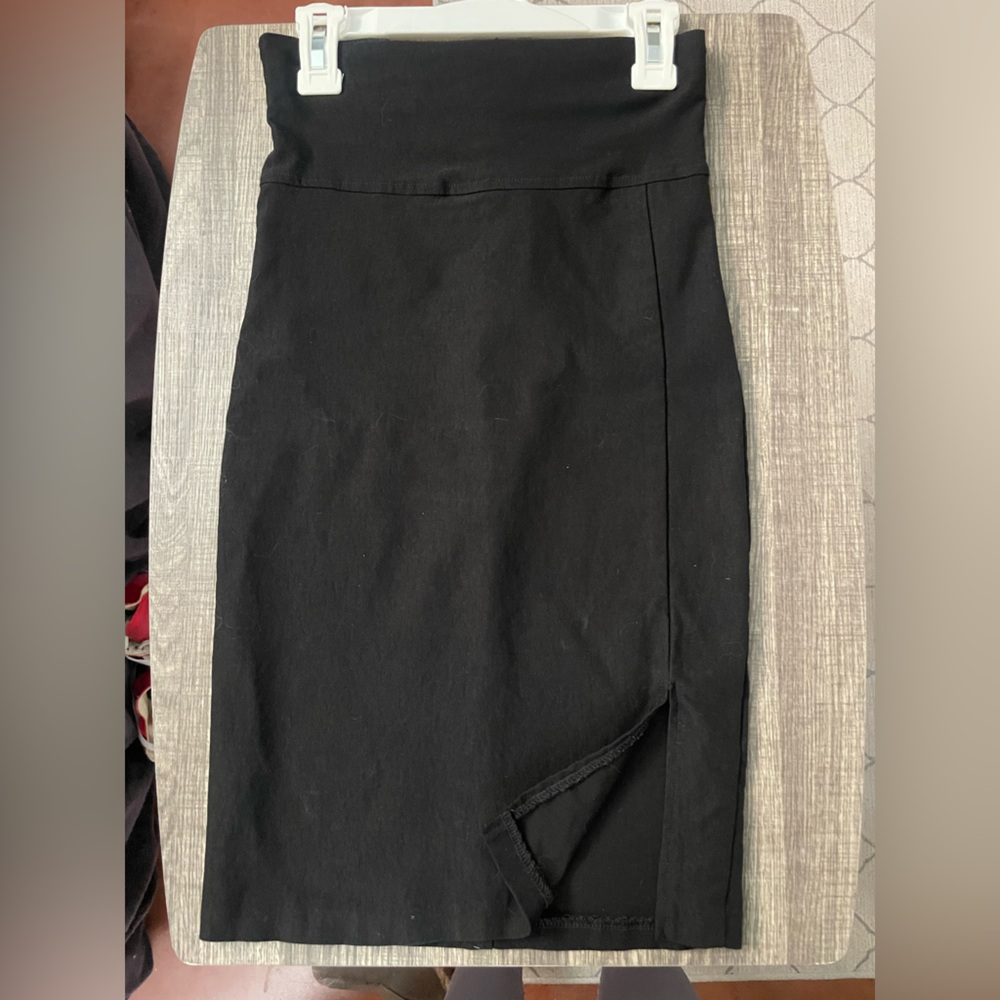 Long pencil skirt